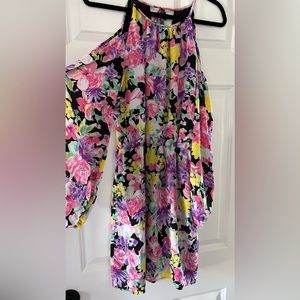 Long sleeve shoulder cutout dress